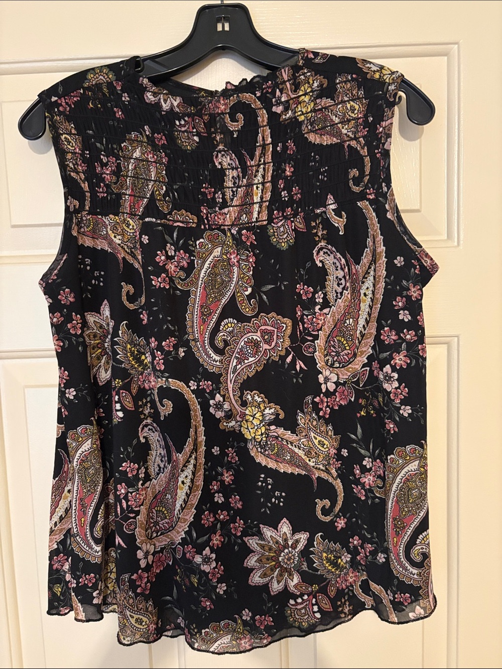 Kim & Cami Black Paisley Sleeveless Camisole with Pink & Cream Accents